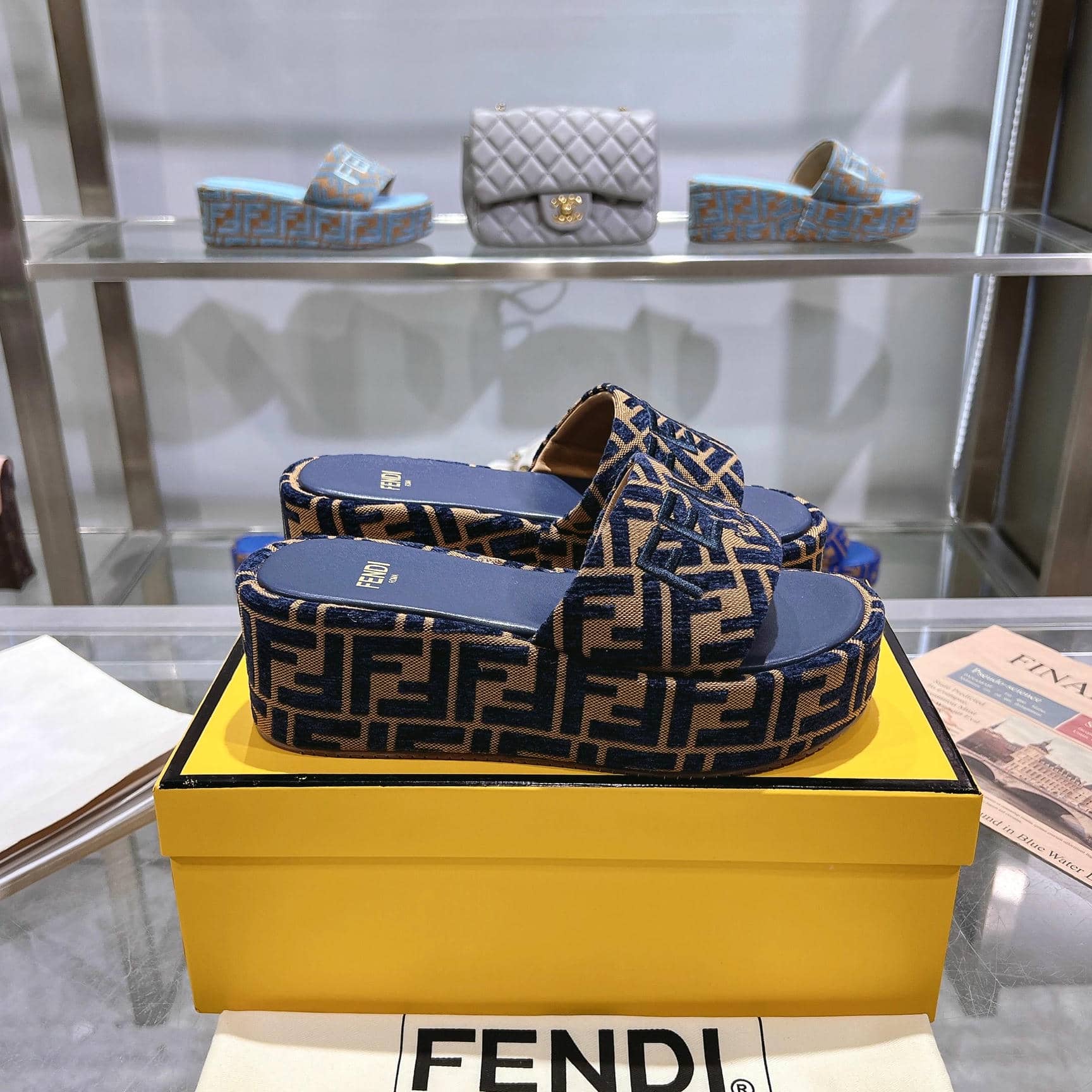 Fendi Slipper-33